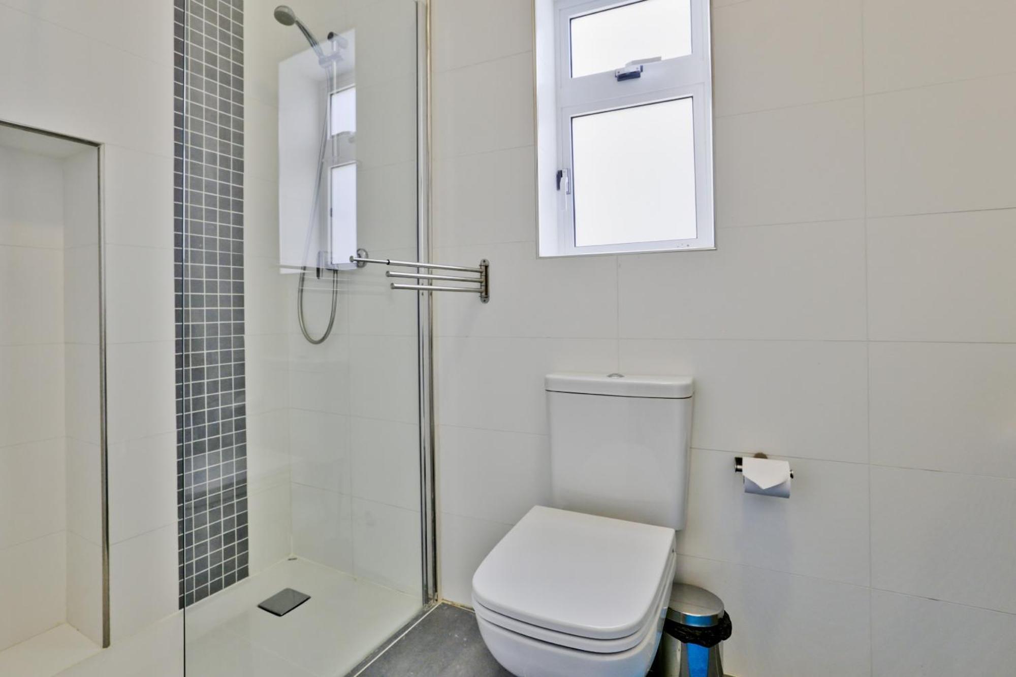 Exquisite 3-Bedroom Duplex Penthouse With Jacuzzi In Valletta Centre 外观 照片
